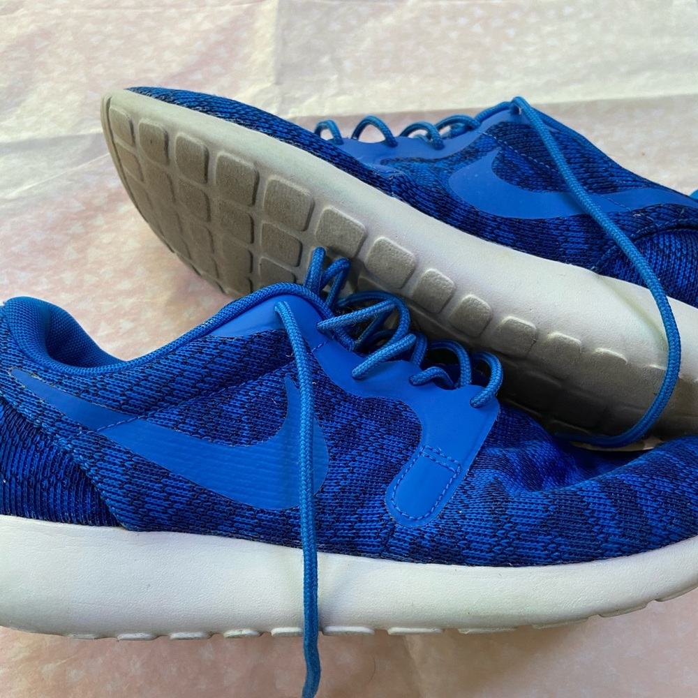 Nike Roshes